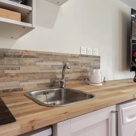 Apartment Avec Jacuzzi, Le Saccard