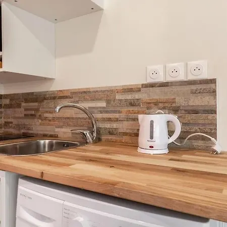 Avec Jacuzzi, Le Saccard Apartment *